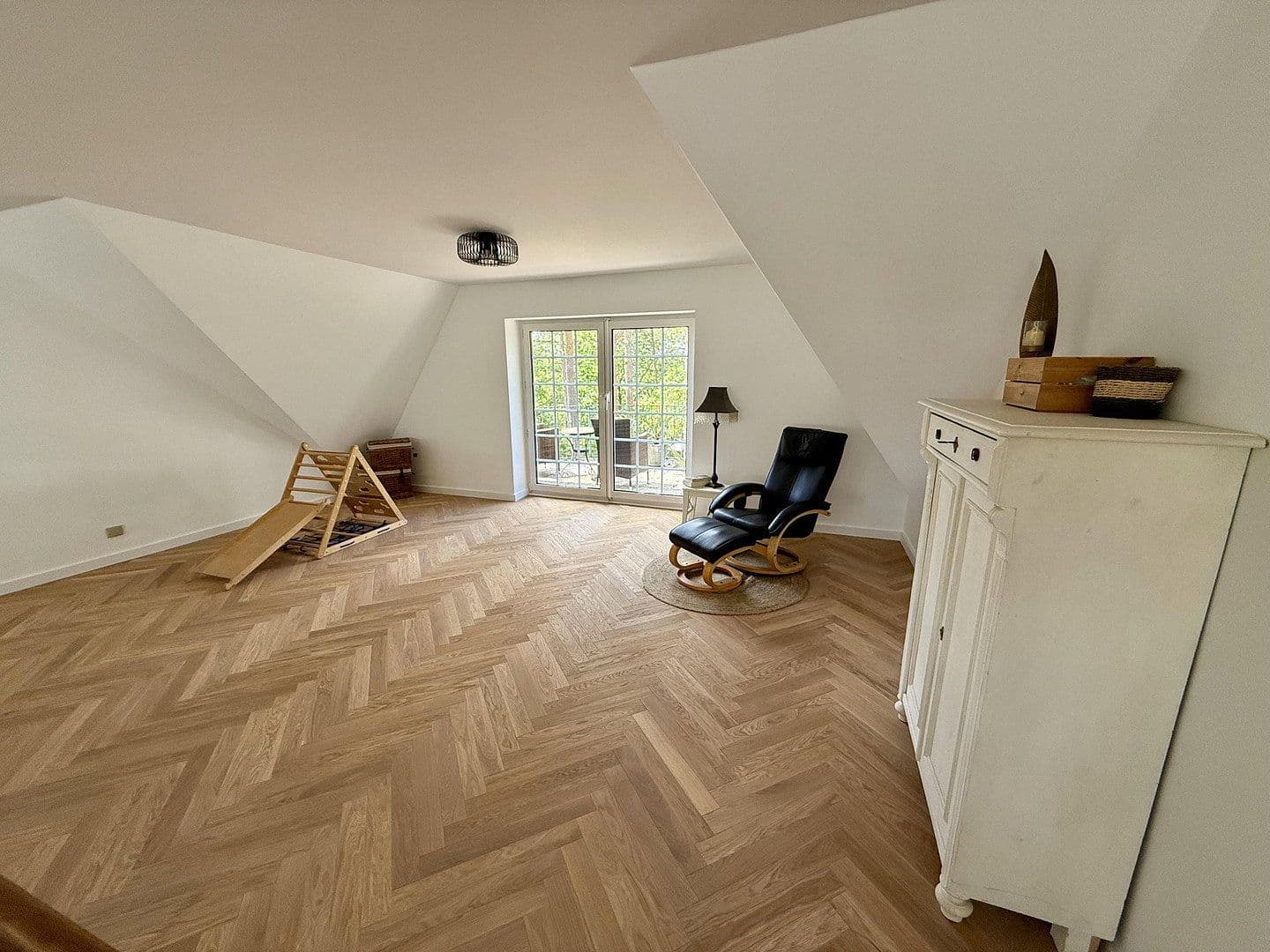 Prodej domu 236 m², pozemek 3.030 m², Hitzacker (Elbe), Dolní Sasko Prodej domu 236 m², pozemek 3.030 m², Hitzacker (Elbe), Dolní Sasko