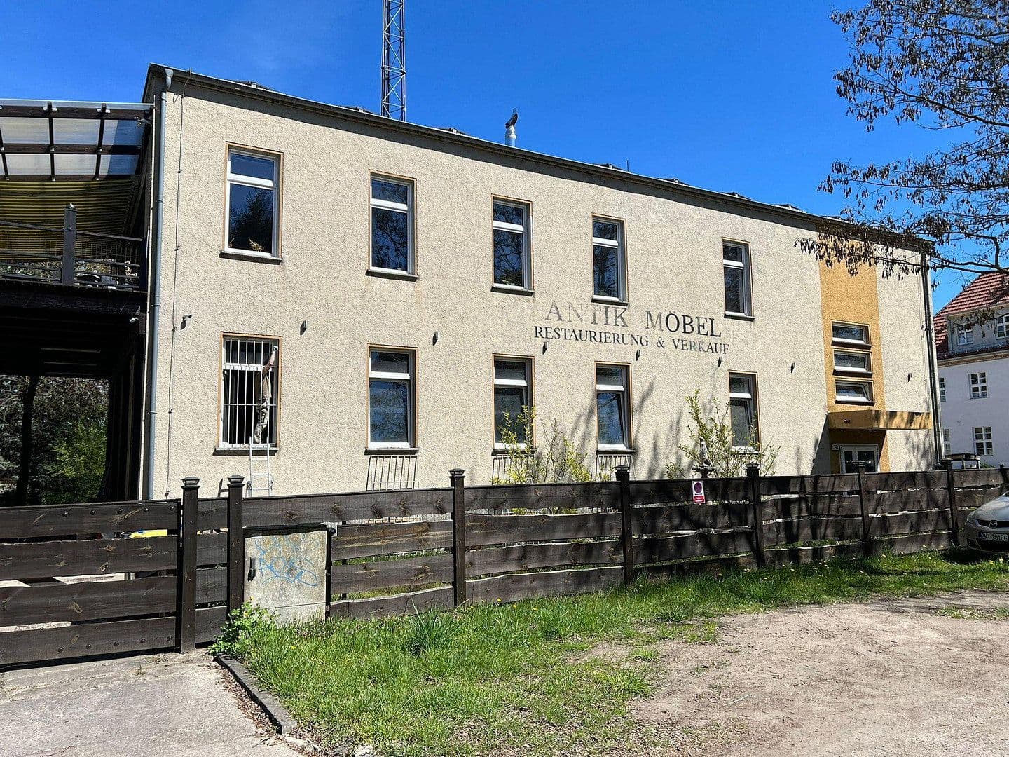 Prodej domu 540 m², pozemek 2.137 m², Akazienallee 10c, Wandlitz, Braniborsko Prodej domu 540 m², pozemek 2.137 m², Akazienallee 10c, Wandlitz, Braniborsko