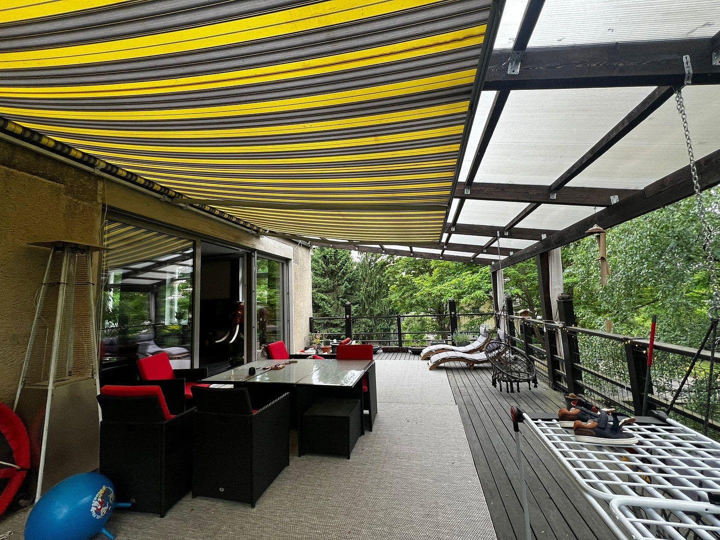 Prodej domu 540 m², pozemek 2.137 m², Akazienallee 10c, Wandlitz, Braniborsko Prodej domu 540 m², pozemek 2.137 m², Akazienallee 10c, Wandlitz, Braniborsko