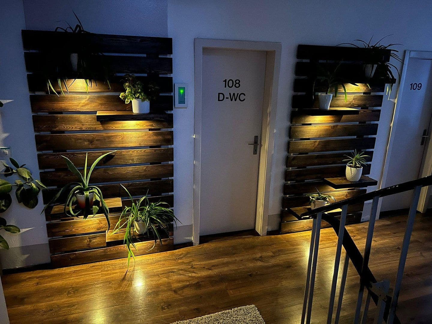 Prodej domu 540 m², pozemek 2.137 m², Akazienallee 10c, Wandlitz, Braniborsko Prodej domu 540 m², pozemek 2.137 m², Akazienallee 10c, Wandlitz, Braniborsko