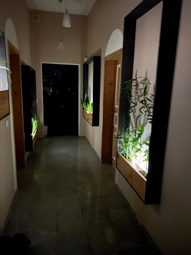 Prodej domu 540 m², pozemek 2.137 m², Akazienallee 10c, Wandlitz, Braniborsko Prodej domu 540 m², pozemek 2.137 m², Akazienallee 10c, Wandlitz, Braniborsko