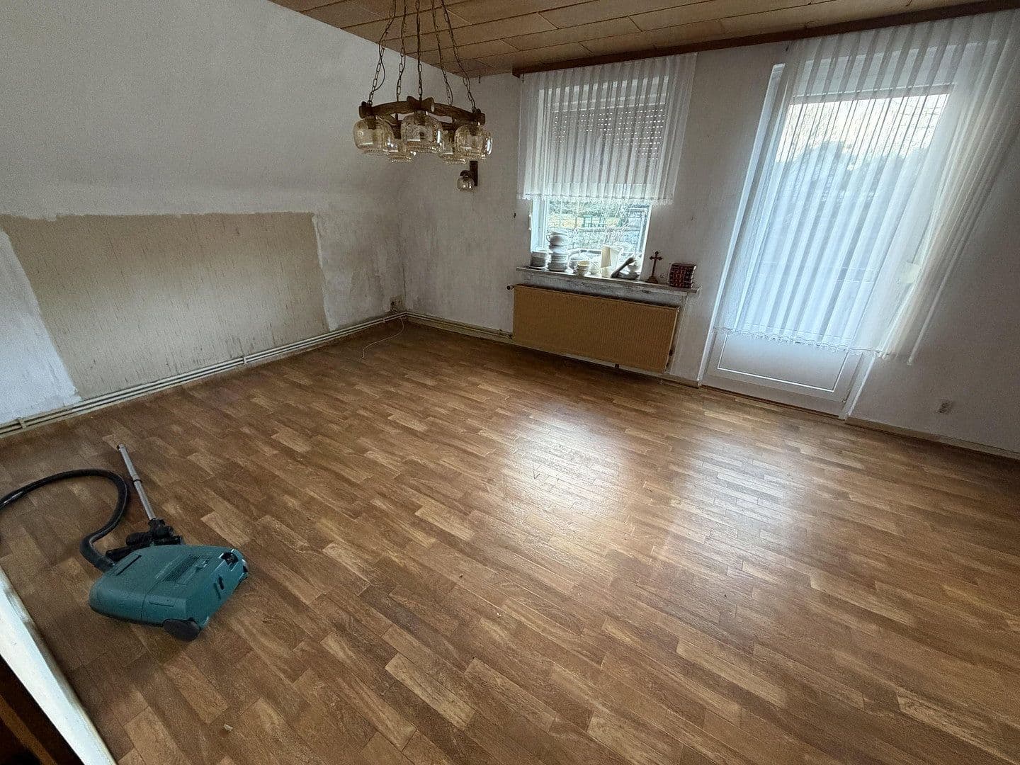 Prodej domu 213 m², pozemek 897 m², Witten, Severní Porýní-Vestfálsko Prodej domu 213 m², pozemek 897 m², Witten, Severní Porýní-Vestfálsko