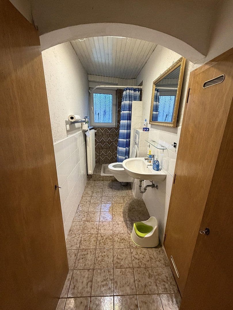 Prodej domu 213 m², pozemek 897 m², Witten, Severní Porýní-Vestfálsko Prodej domu 213 m², pozemek 897 m², Witten, Severní Porýní-Vestfálsko