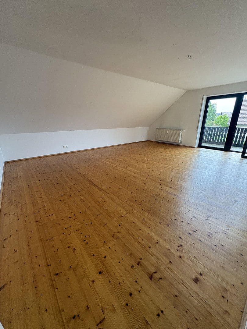Prodej domu 245 m², pozemek 1.197 m², Kümmersbruck, Bavorsko Prodej domu 245 m², pozemek 1.197 m², Kümmersbruck, Bavorsko