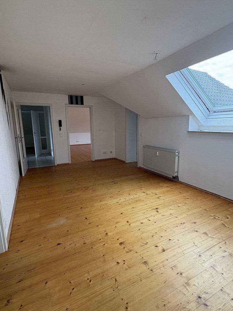 Prodej domu 245 m², pozemek 1.197 m², Kümmersbruck, Bavorsko Prodej domu 245 m², pozemek 1.197 m², Kümmersbruck, Bavorsko