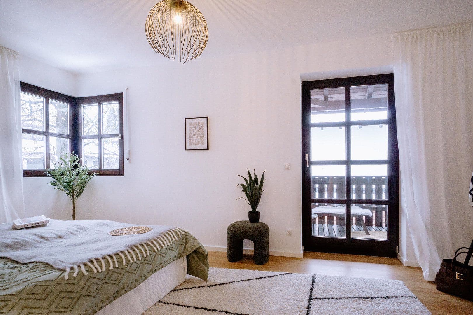 Prodej bytu 3+1 82 m², Stieglitzweg 2, München, Bavorsko Prodej bytu 3+1 82 m², Stieglitzweg 2, München, Bavorsko