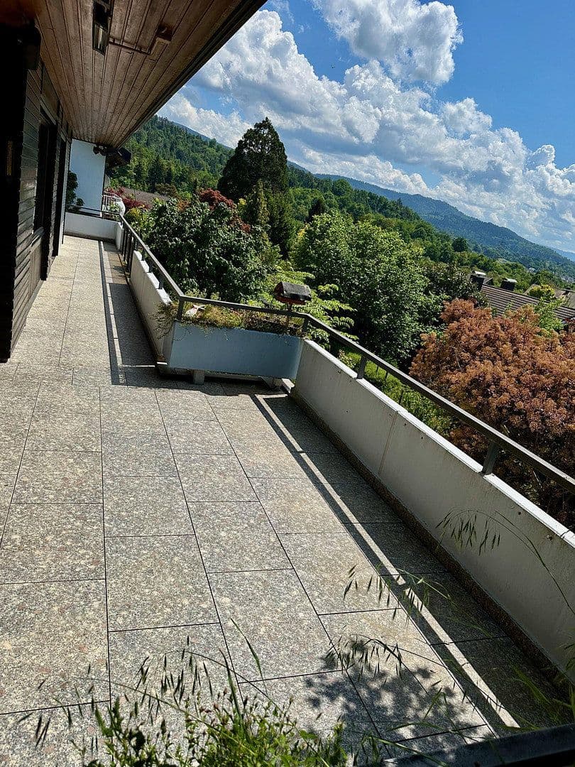 Prodej domu 345 m², pozemek 780 m², Oberer Rain 15, Gaggenau, Bádensko-Württembersko Prodej domu 345 m², pozemek 780 m², Oberer Rain 15, Gaggenau, Bádensko-Württembersko