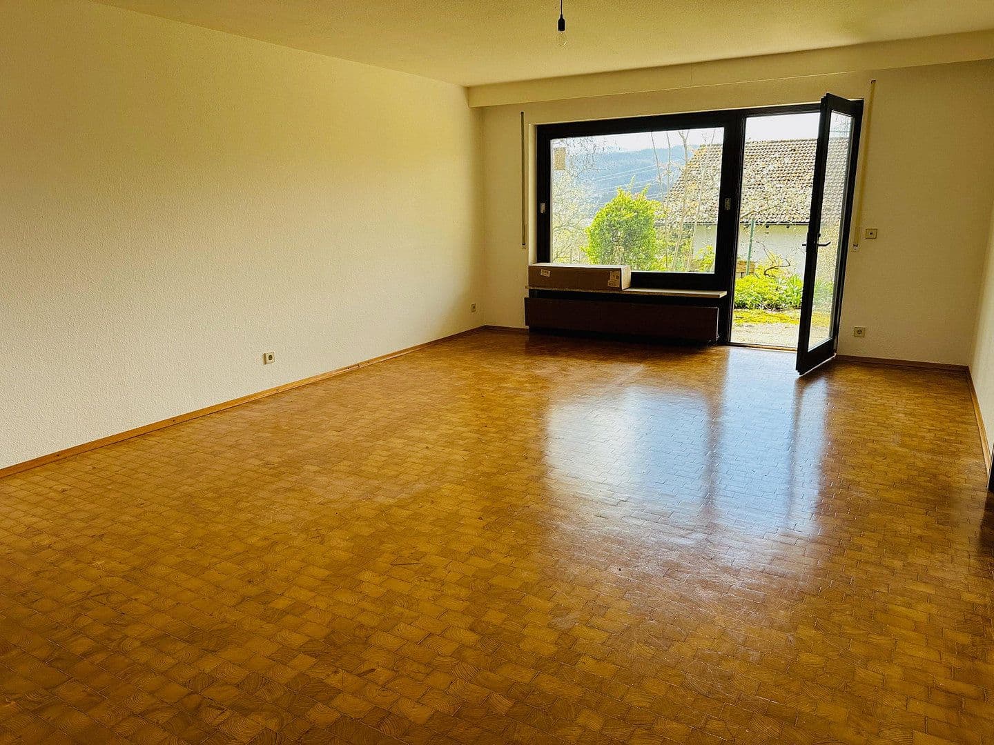 Prodej domu 345 m², pozemek 780 m², Oberer Rain 15, Gaggenau, Bádensko-Württembersko Prodej domu 345 m², pozemek 780 m², Oberer Rain 15, Gaggenau, Bádensko-Württembersko
