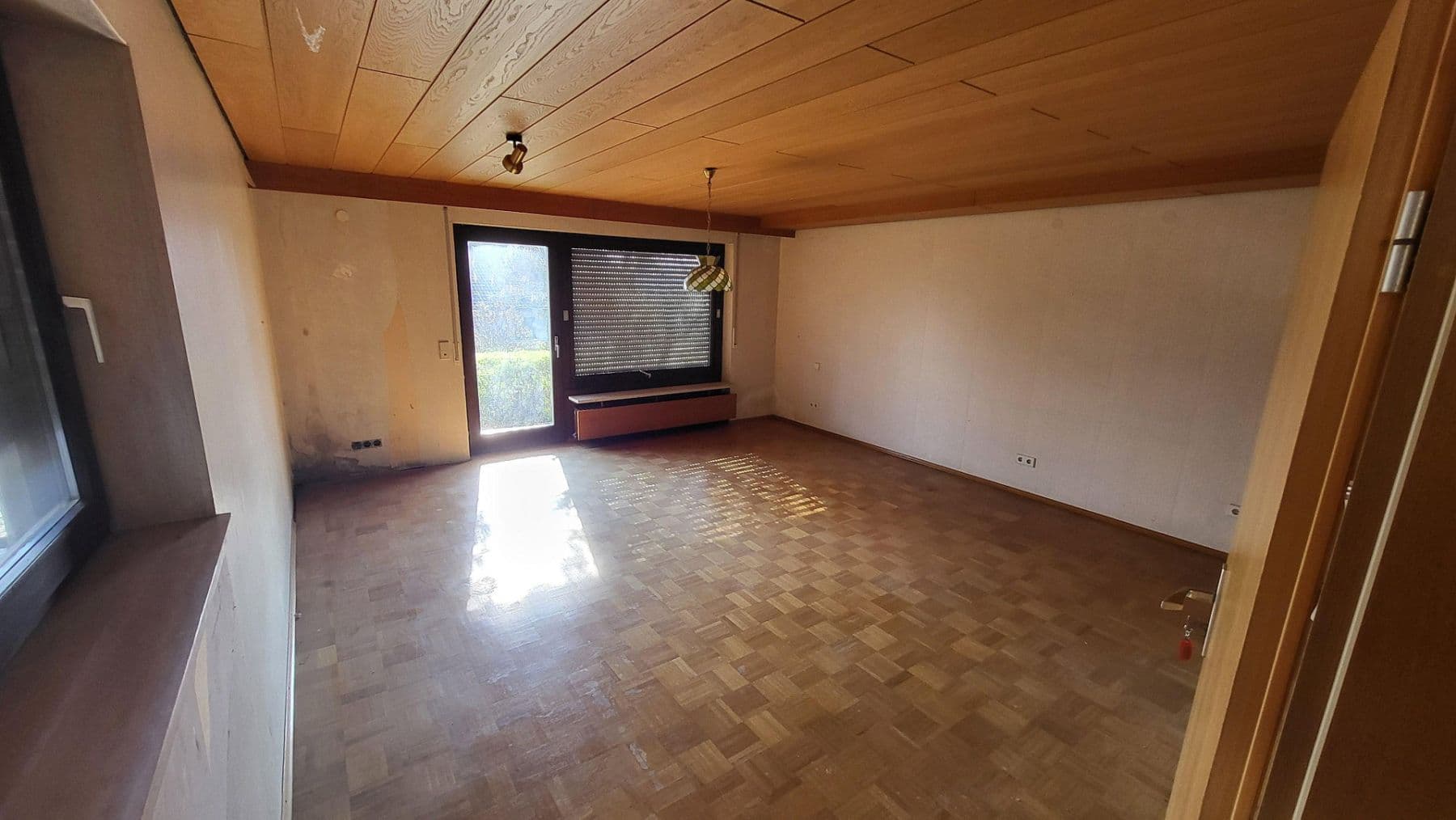 Prodej domu 345 m², pozemek 780 m², Oberer Rain 15, Gaggenau, Bádensko-Württembersko Prodej domu 345 m², pozemek 780 m², Oberer Rain 15, Gaggenau, Bádensko-Württembersko