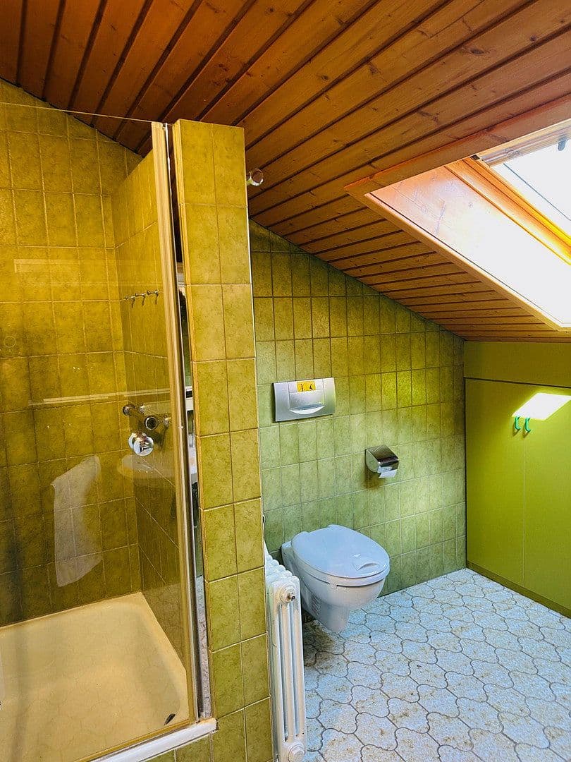 Prodej domu 345 m², pozemek 780 m², Oberer Rain 15, Gaggenau, Bádensko-Württembersko Prodej domu 345 m², pozemek 780 m², Oberer Rain 15, Gaggenau, Bádensko-Württembersko