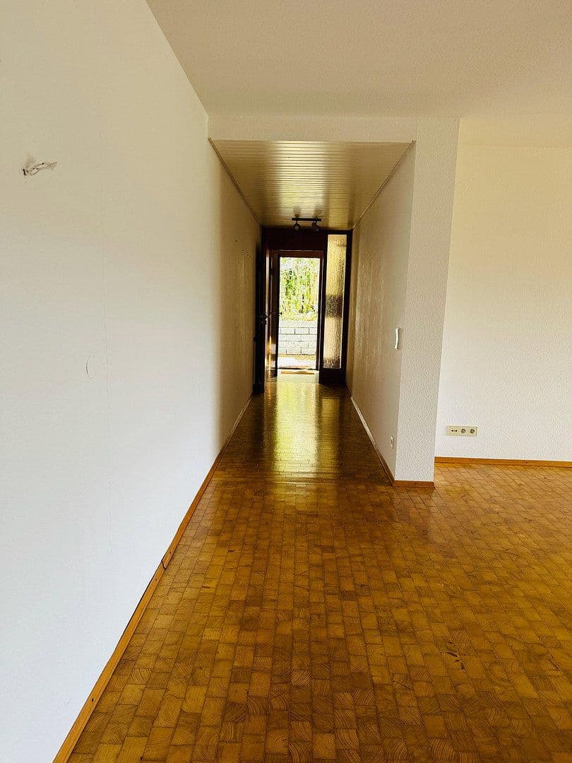 Prodej domu 345 m², pozemek 780 m², Oberer Rain 15, Gaggenau, Bádensko-Württembersko Prodej domu 345 m², pozemek 780 m², Oberer Rain 15, Gaggenau, Bádensko-Württembersko