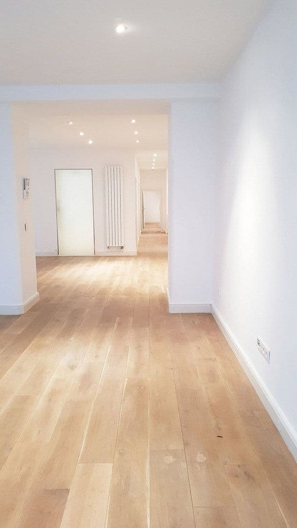 Prodej bytu 5+1 177 m², Lütticherstr. 38, Köln, Severní Porýní-Vestfálsko Prodej bytu 5+1 177 m², Lütticherstr. 38, Köln, Severní Porýní-Vestfálsko