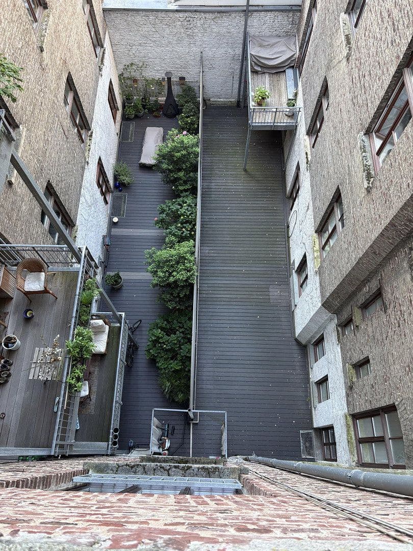 Prodej bytu 5+1 177 m², Lütticherstr. 38, Köln, Severní Porýní-Vestfálsko Prodej bytu 5+1 177 m², Lütticherstr. 38, Köln, Severní Porýní-Vestfálsko