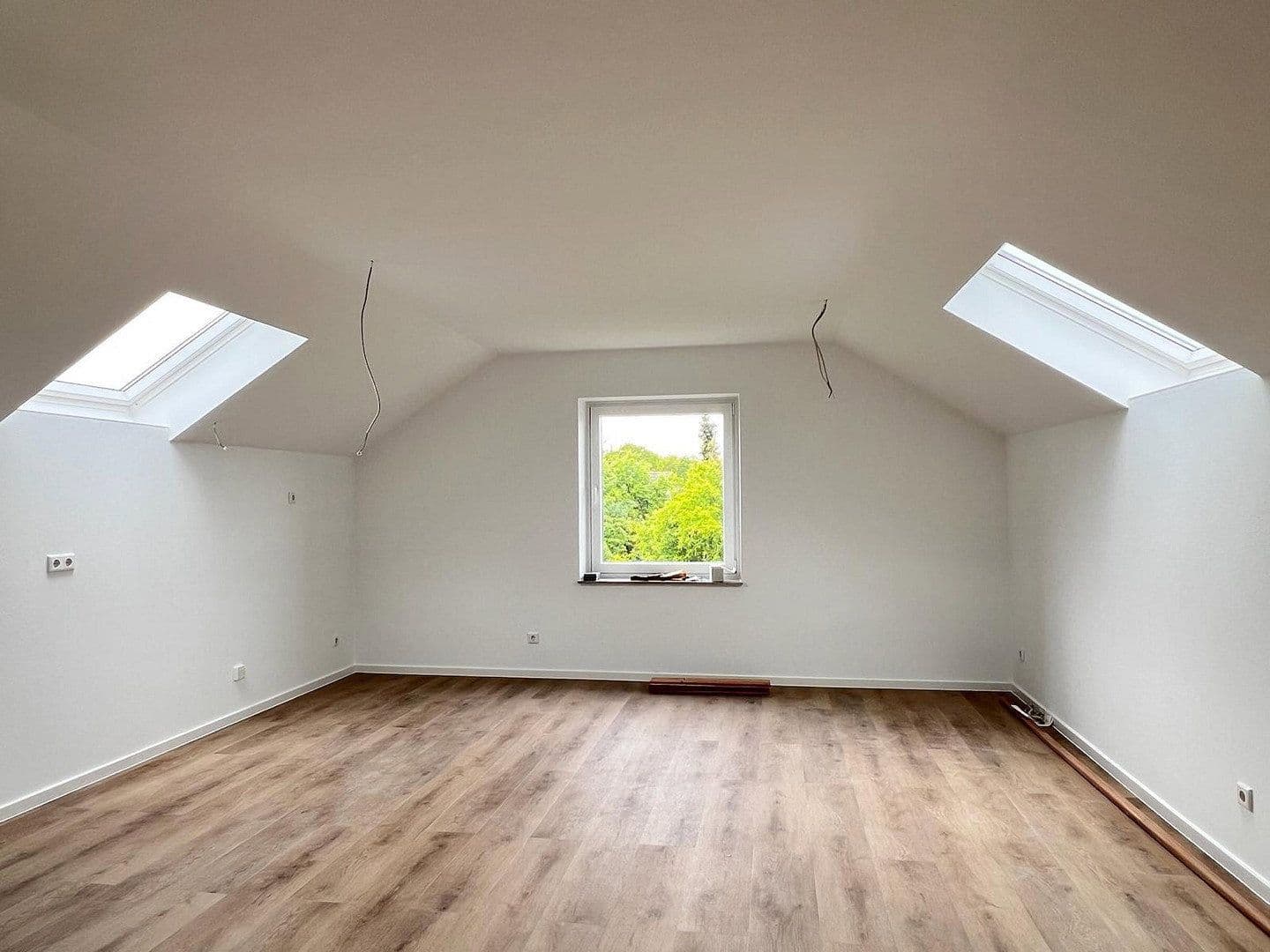 Pronájem bytu 2+1 87 m², Robert-Koch-Str. -, Bielefeld, Severní Porýní-Vestfálsko Pronájem bytu 2+1 87 m², Robert-Koch-Str. -, Bielefeld, Severní Porýní-Vestfálsko