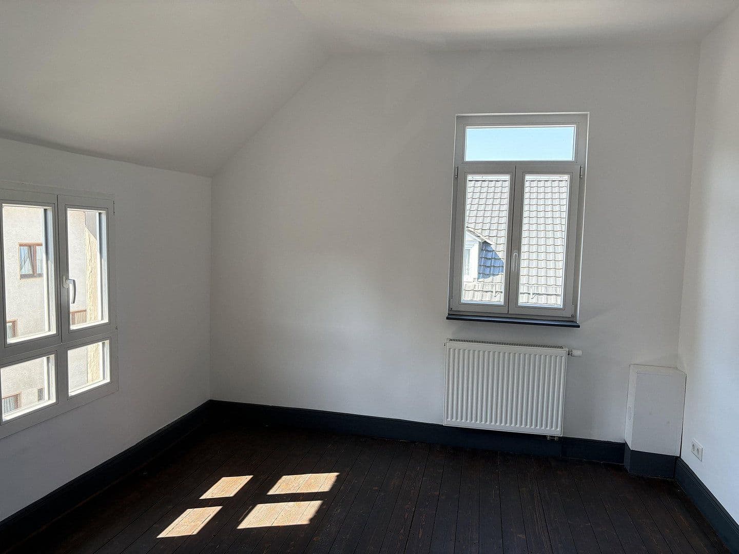 Pronájem kanceláře 190 m², Adolfstraße 143, Bad Schwalbach, Hessen Pronájem kanceláře 190 m², Adolfstraße 143, Bad Schwalbach, Hessen