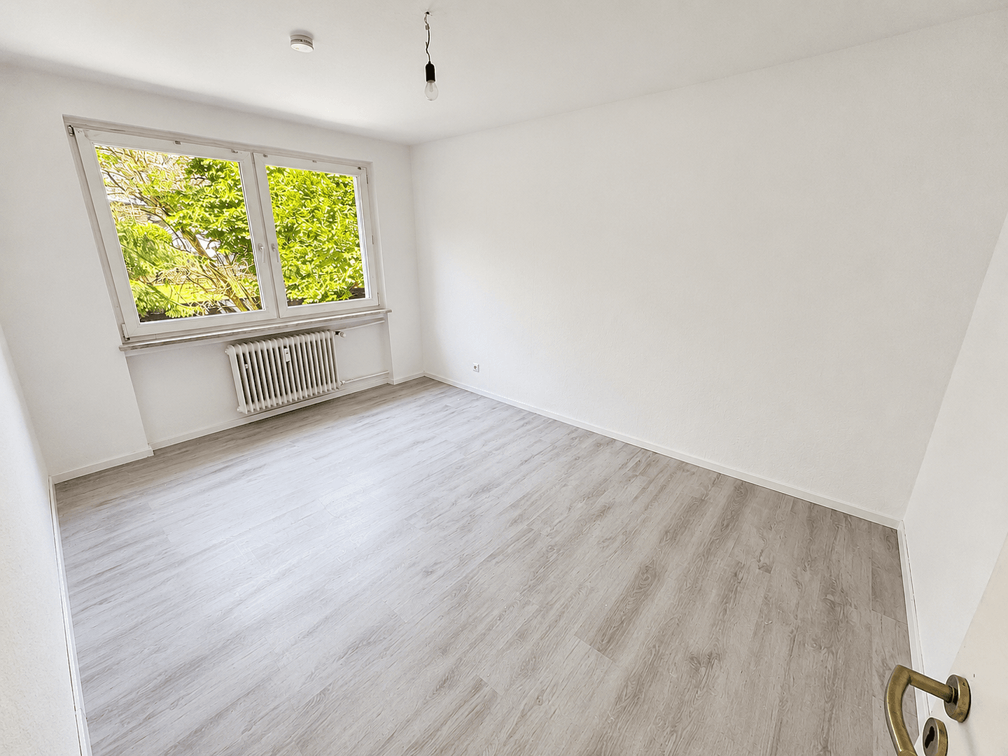 Pronájem bytu 3+1 70 m², Neuwieserweg 1, Schweppenhausen, Porýní-Falc Pronájem bytu 3+1 70 m², Neuwieserweg 1, Schweppenhausen, Porýní-Falc