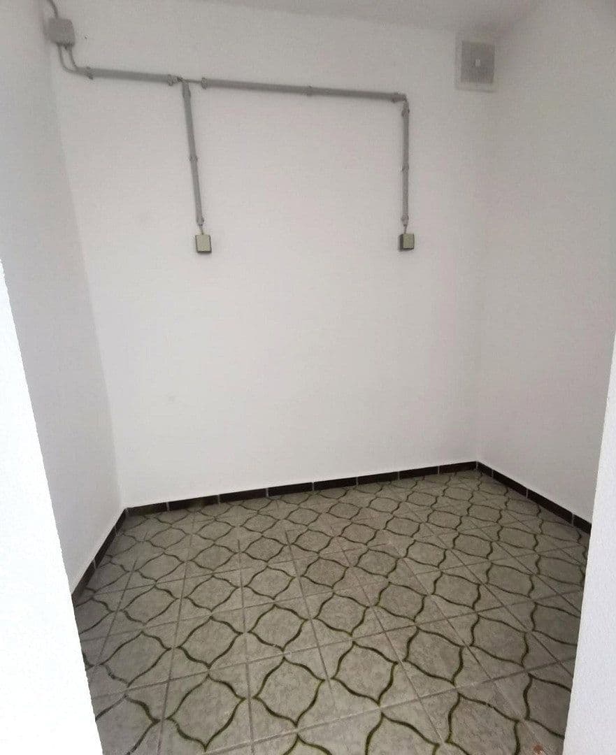 Prodej bytu 2+kk 68 m², Taunusstein, Hessen Prodej bytu 2+kk 68 m², Taunusstein, Hessen