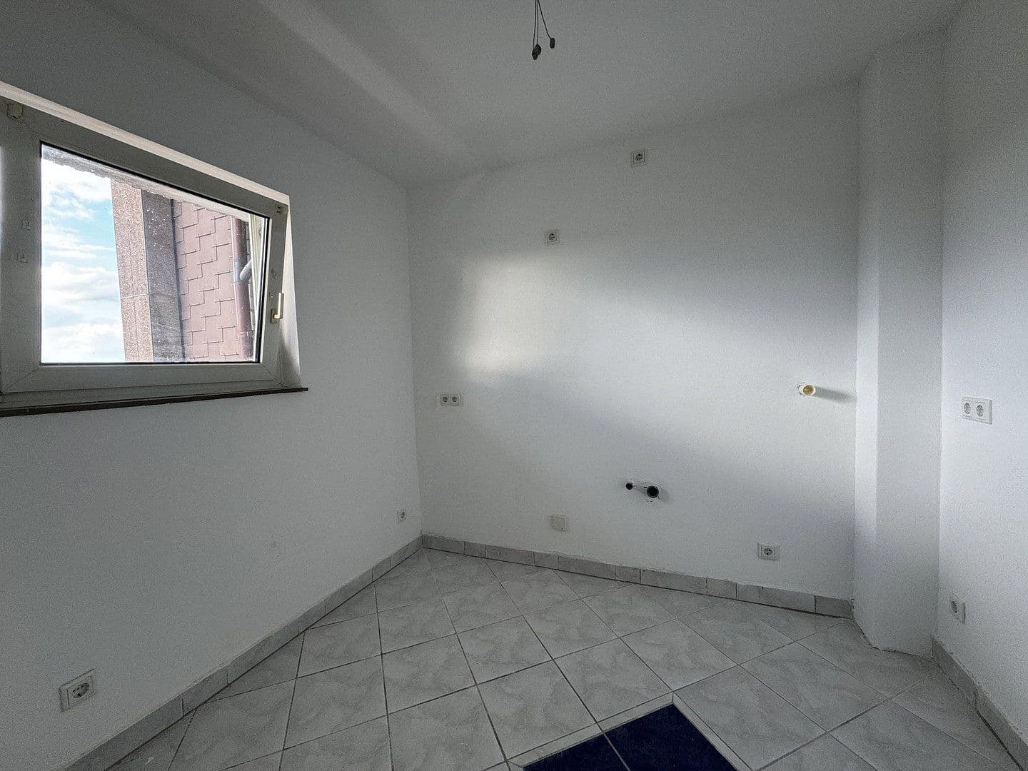 Pronájem bytu 2+1 50 m², Mettmann, Severní Porýní-Vestfálsko Pronájem bytu 2+1 50 m², Mettmann, Severní Porýní-Vestfálsko