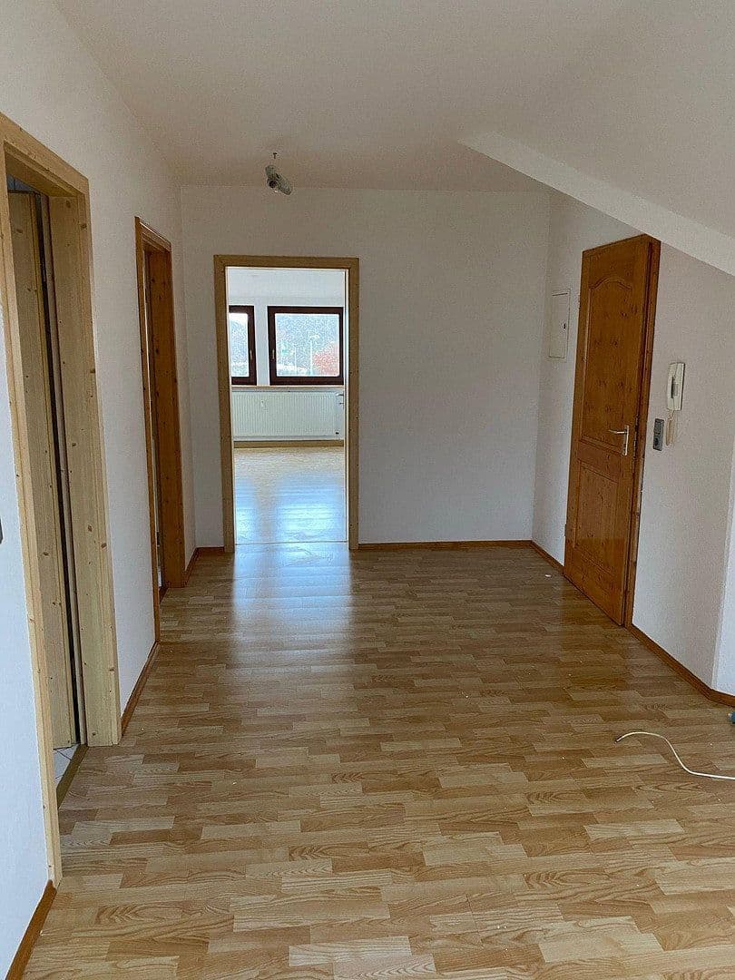 Prodej domu 300 m², pozemek 3.400 m², An den Lindenbäumen 58, Fuldabrück, Hessen Prodej domu 300 m², pozemek 3.400 m², An den Lindenbäumen 58, Fuldabrück, Hessen