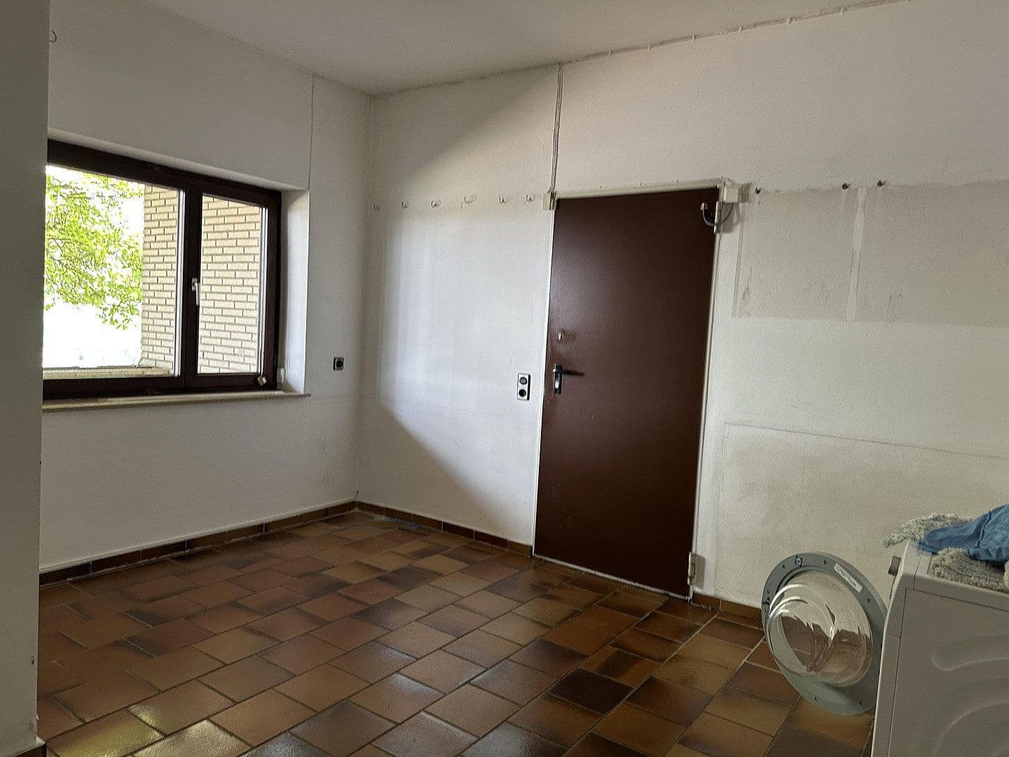 Prodej domu 300 m², pozemek 3.400 m², An den Lindenbäumen 58, Fuldabrück, Hessen Prodej domu 300 m², pozemek 3.400 m², An den Lindenbäumen 58, Fuldabrück, Hessen
