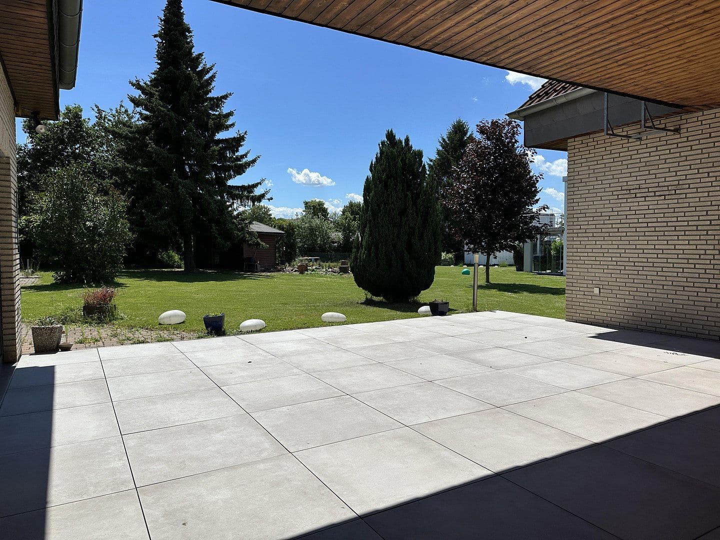 Prodej domu 300 m², pozemek 3.400 m², An den Lindenbäumen 58, Fuldabrück, Hessen Prodej domu 300 m², pozemek 3.400 m², An den Lindenbäumen 58, Fuldabrück, Hessen