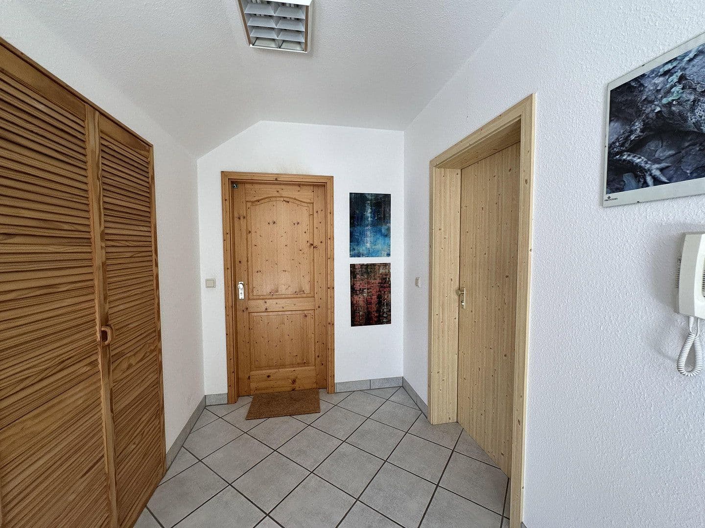 Prodej domu 300 m², pozemek 3.400 m², An den Lindenbäumen 58, Fuldabrück, Hessen Prodej domu 300 m², pozemek 3.400 m², An den Lindenbäumen 58, Fuldabrück, Hessen