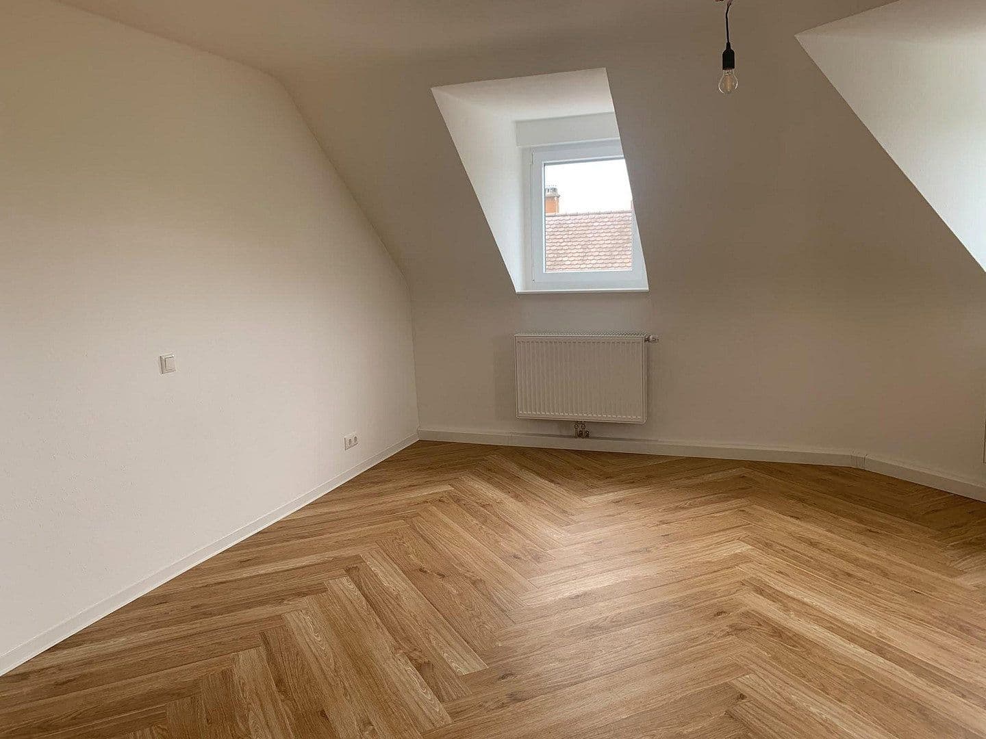 Pronájem bytu 2+1 60 m², Kaiserallee 31, Karlsruhe, Bádensko-Württembersko Pronájem bytu 2+1 60 m², Kaiserallee 31, Karlsruhe, Bádensko-Württembersko