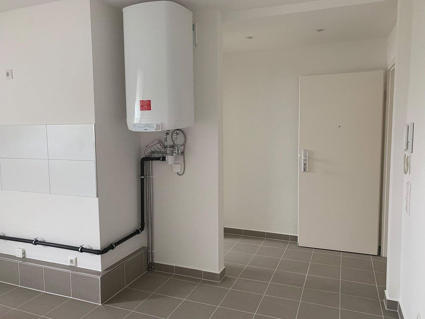 Pronájem bytu 2+1 60 m², Kaiserallee 31, Karlsruhe, Bádensko-Württembersko Pronájem bytu 2+1 60 m², Kaiserallee 31, Karlsruhe, Bádensko-Württembersko