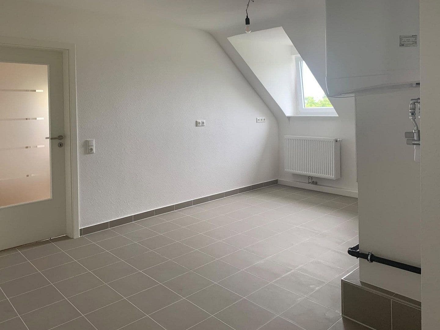 Pronájem bytu 2+1 60 m², Kaiserallee 31, Karlsruhe, Bádensko-Württembersko Pronájem bytu 2+1 60 m², Kaiserallee 31, Karlsruhe, Bádensko-Württembersko