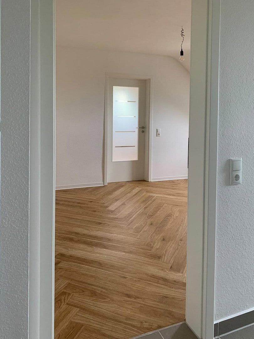 Pronájem bytu 2+1 60 m², Kaiserallee 31, Karlsruhe, Bádensko-Württembersko Pronájem bytu 2+1 60 m², Kaiserallee 31, Karlsruhe, Bádensko-Württembersko