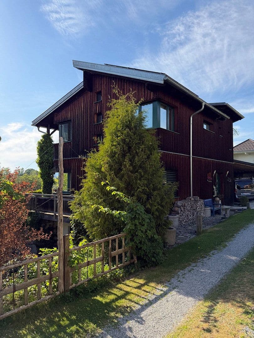 Prodej domu 180 m², pozemek 1.027 m², Rohrbach-Berg, Horní Rakousko Prodej domu 180 m², pozemek 1.027 m², Rohrbach-Berg, Horní Rakousko