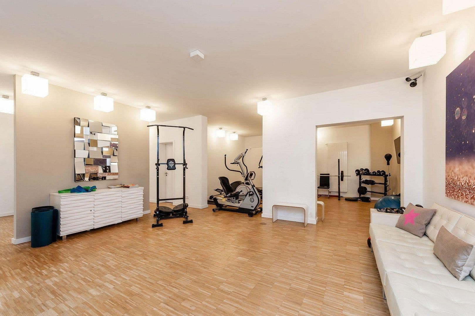 Prodej bytu 3+1 75 m², Chausseestraße 108, Berlin, Berlín Prodej bytu 3+1 75 m², Chausseestraße 108, Berlin, Berlín