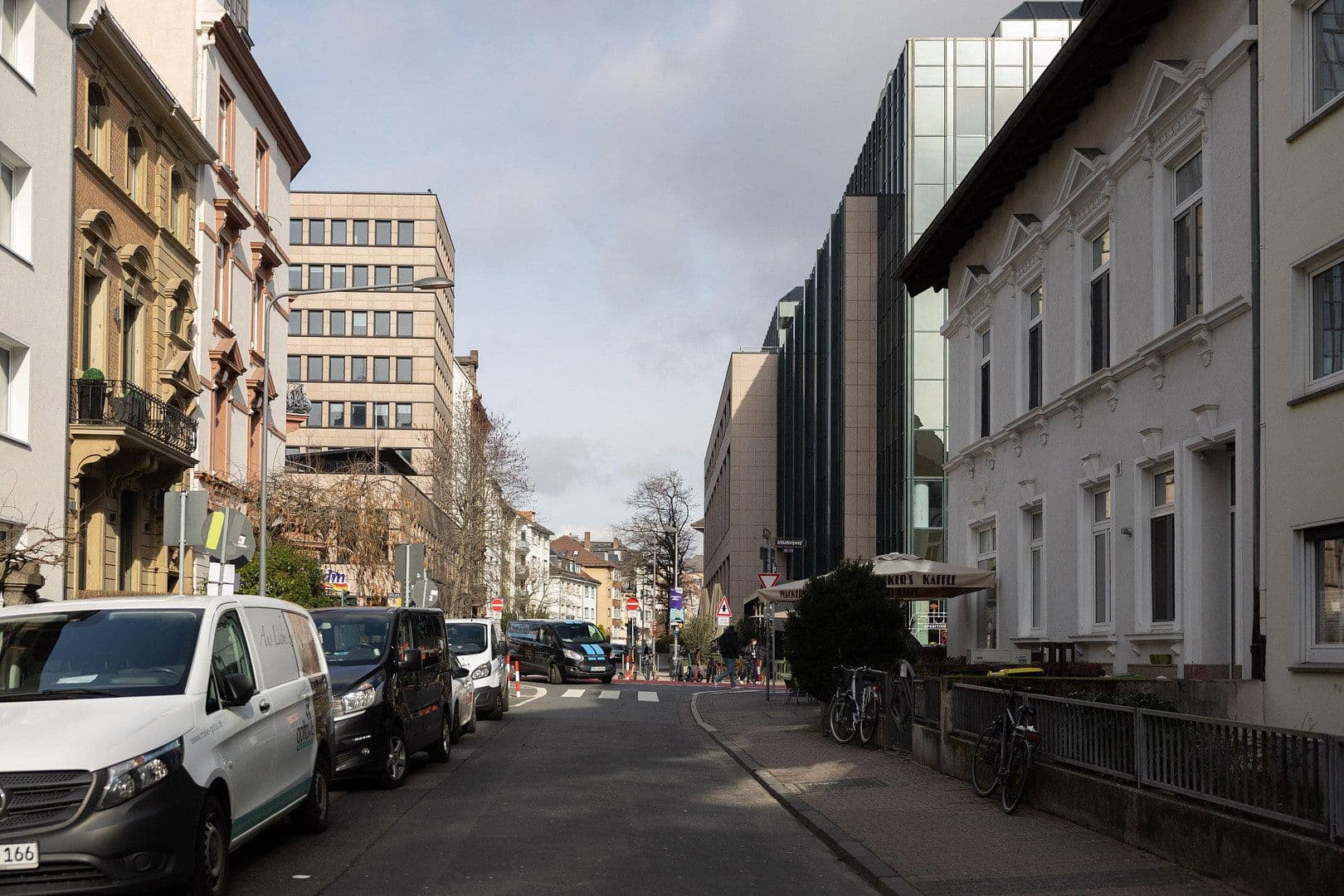 Prodej bytu 4+1 90 m², Leerbachstraße 62, Frankfurt, Hessen Prodej bytu 4+1 90 m², Leerbachstraße 62, Frankfurt, Hessen