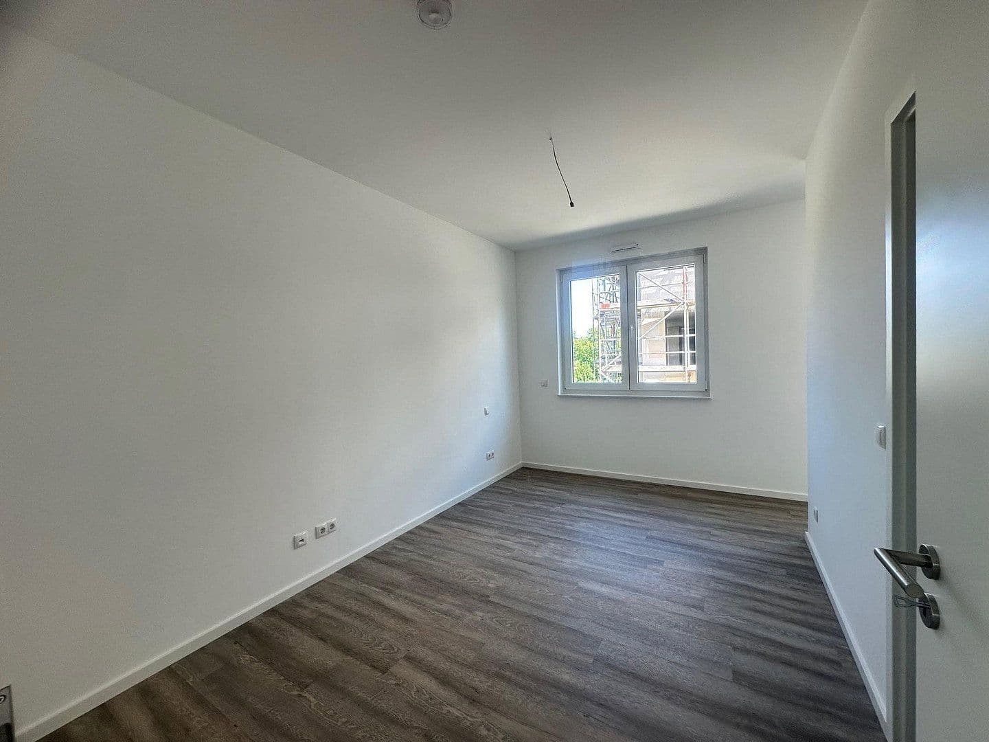 Pronájem bytu 3+1 78 m², Regener Straße 65, Berlin, Berlín Pronájem bytu 3+1 78 m², Regener Straße 65, Berlin, Berlín