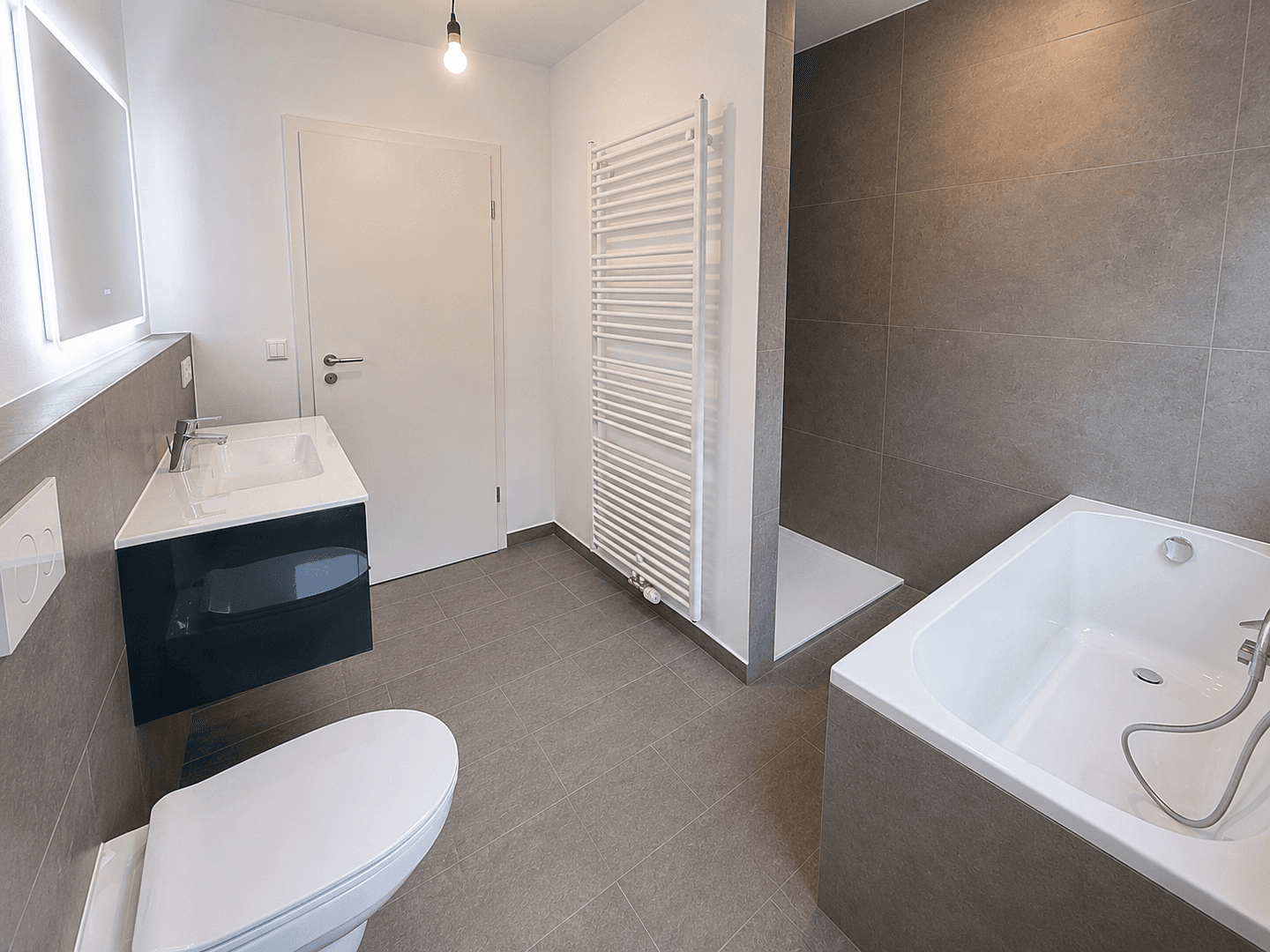 Pronájem bytu 3+1 75 m², Reutesteig 3, Radolfzell am Bodensee, Bádensko-Württembersko Pronájem bytu 3+1 75 m², Reutesteig 3, Radolfzell am Bodensee, Bádensko-Württembersko