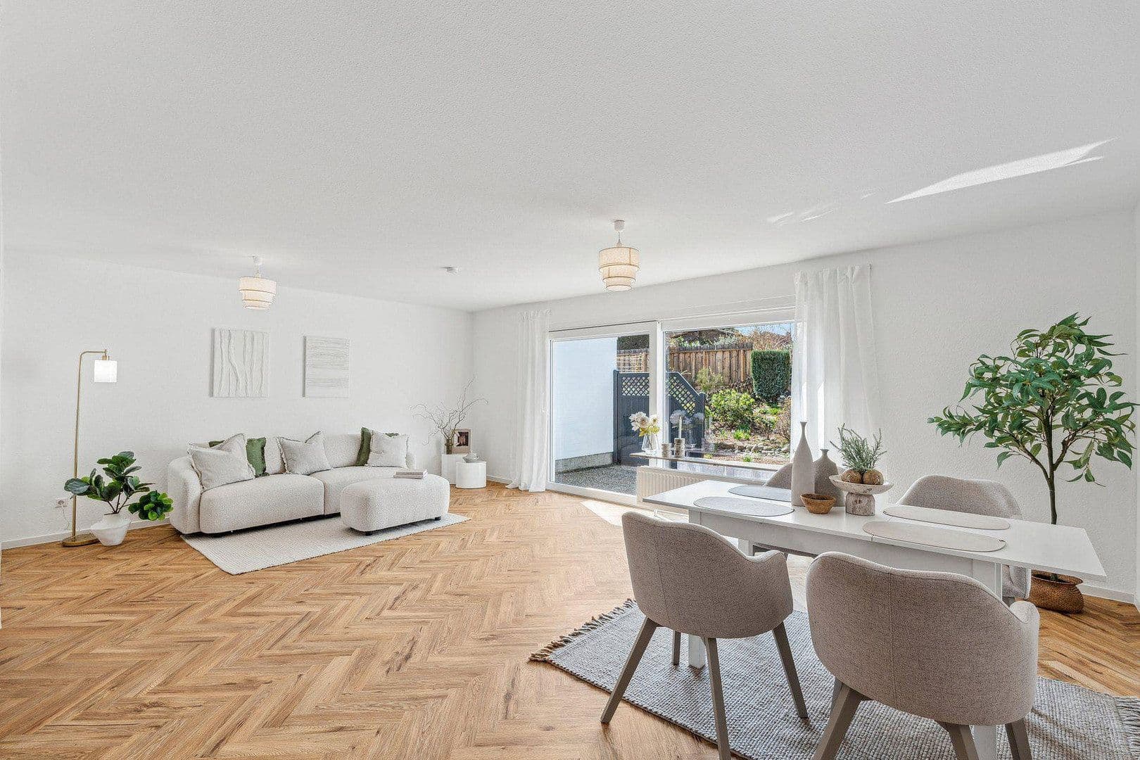 Prodej domu 140 m², pozemek 535 m², Reinheim, Hessen Prodej domu 140 m², pozemek 535 m², Reinheim, Hessen