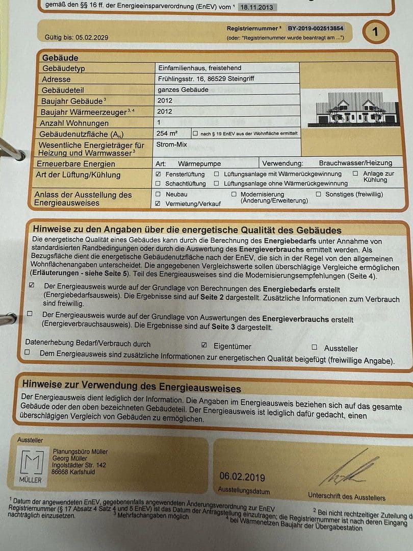 Prodej domu 150 m², pozemek 375 m², Frühlingsstraße 18, Schrobenhausen, Bavorsko Prodej domu 150 m², pozemek 375 m², Frühlingsstraße 18, Schrobenhausen, Bavorsko