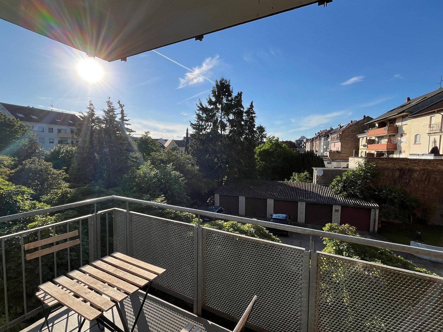 Pronájem bytu 1+1 25 m², Neckarauer Strasse 45, Mannheim, Bádensko-Württembersko Pronájem bytu 1+1 25 m², Neckarauer Strasse 45, Mannheim, Bádensko-Württembersko