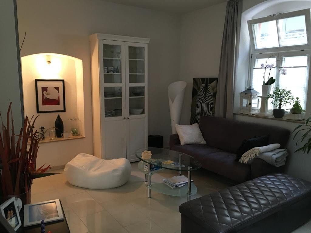 Pronájem bytu 1+1 30 m², Sandgasse 10, Heidelberg, Bádensko-Württembersko Pronájem bytu 1+1 30 m², Sandgasse 10, Heidelberg, Bádensko-Württembersko