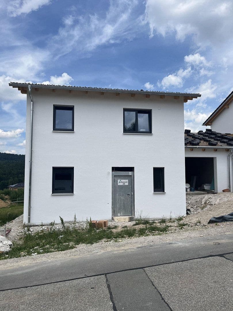 Prodej domu 133 m², pozemek 628 m², Geigen 111, Willmering, Bavorsko Prodej domu 133 m², pozemek 628 m², Geigen 111, Willmering, Bavorsko