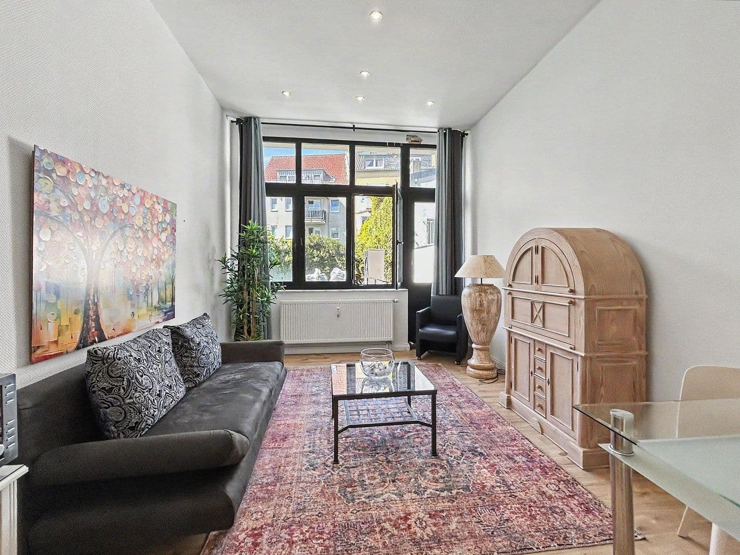 Pronájem bytu 1+1 40 m², Neusser Straße 695, Köln, Severní Porýní-Vestfálsko Pronájem bytu 1+1 40 m², Neusser Straße 695, Köln, Severní Porýní-Vestfálsko