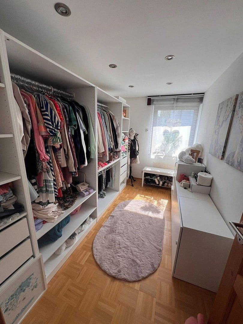 Prodej domu 126 m², pozemek 250 m², Gelsenkirchen, Severní Porýní-Vestfálsko Prodej domu 126 m², pozemek 250 m², Gelsenkirchen, Severní Porýní-Vestfálsko