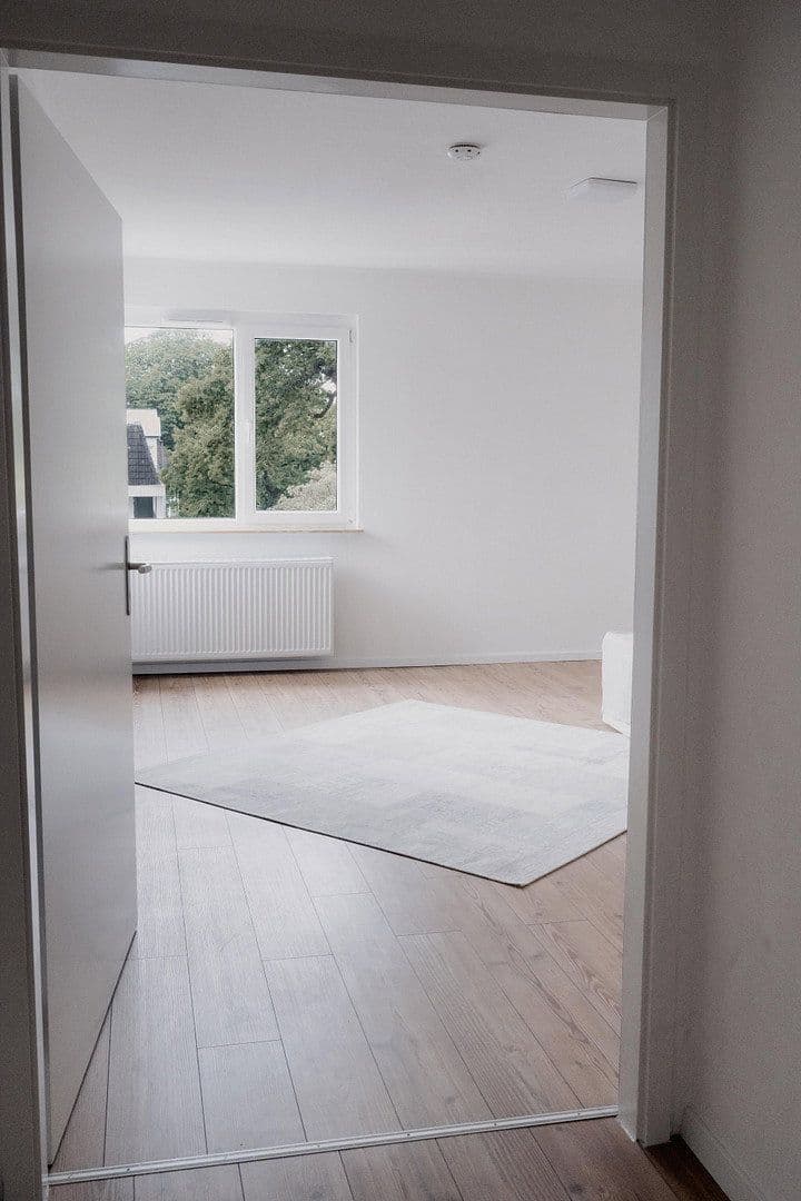 Prodej bytu 3+1 93 m², Orleansstrasse 1, Bremen, Bremen Prodej bytu 3+1 93 m², Orleansstrasse 1, Bremen, Bremen