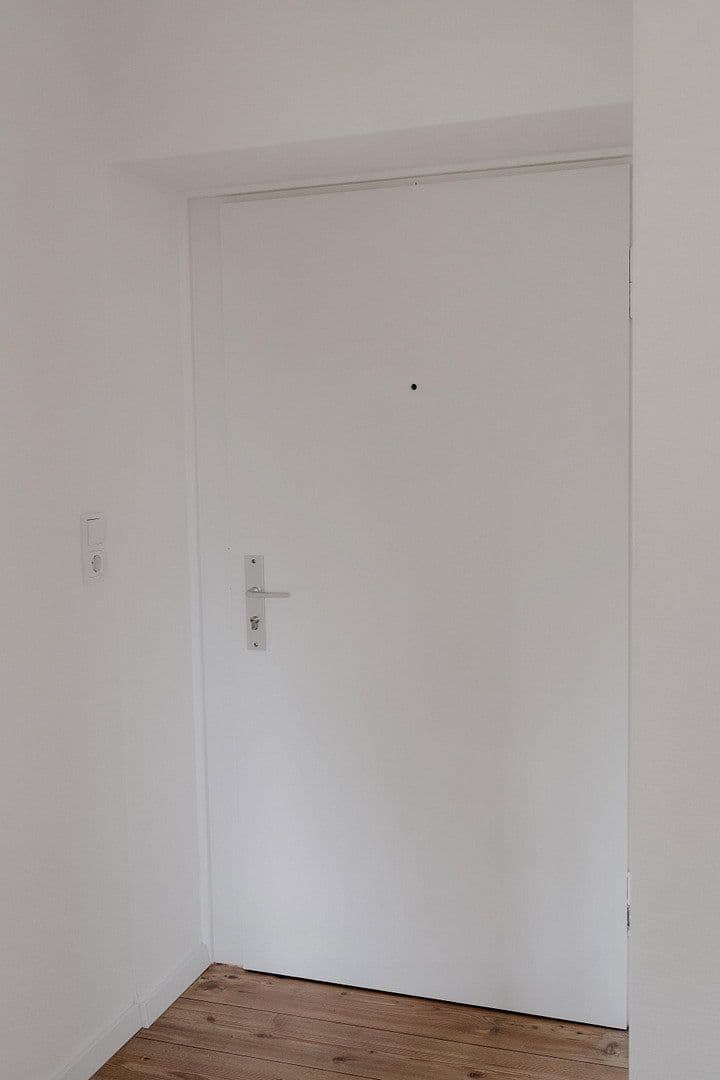 Prodej bytu 3+1 93 m², Orleansstrasse 1, Bremen, Bremen Prodej bytu 3+1 93 m², Orleansstrasse 1, Bremen, Bremen