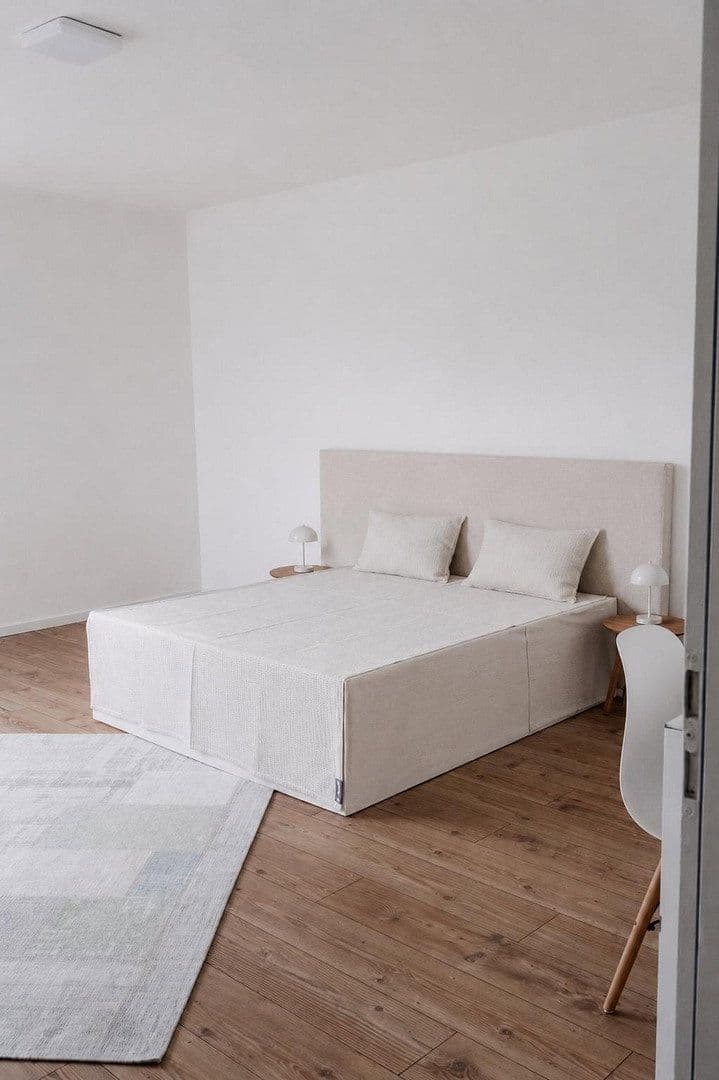 Prodej bytu 3+1 93 m², Orleansstrasse 1, Bremen, Bremen Prodej bytu 3+1 93 m², Orleansstrasse 1, Bremen, Bremen