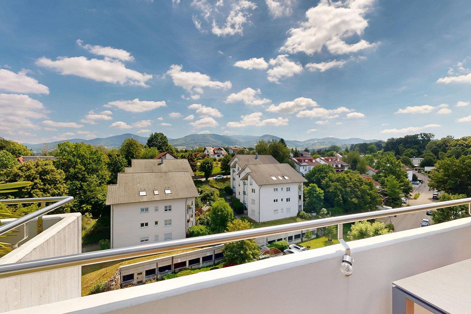Prodej bytu 3+1 128 m², Achern, Bádensko-Württembersko Prodej bytu 3+1 128 m², Achern, Bádensko-Württembersko