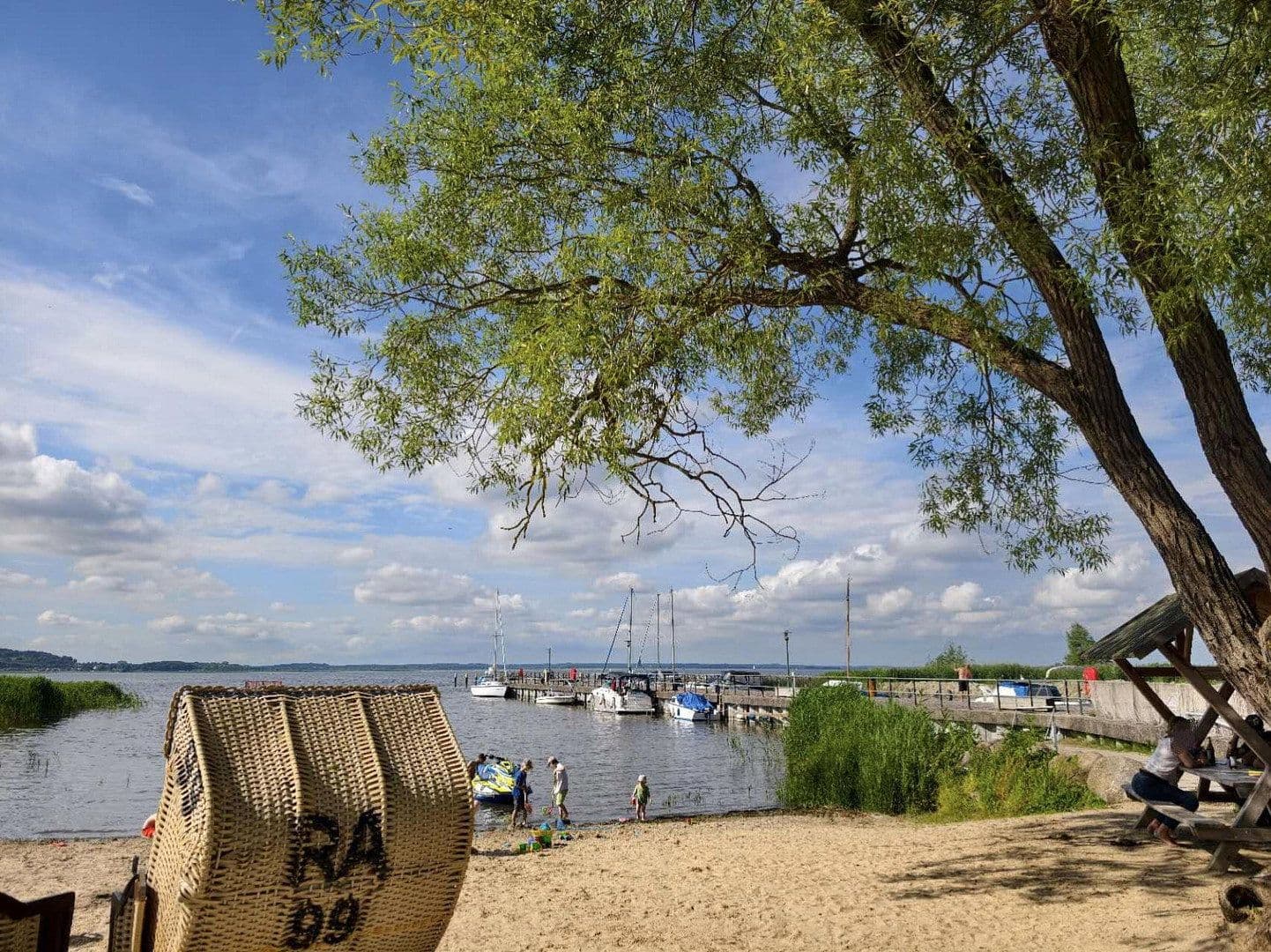 Prodej domu 200 m², pozemek 1.194 m², Kummerow, Mecklenburg-Vorpommern Prodej domu 200 m², pozemek 1.194 m², Kummerow, Mecklenburg-Vorpommern
