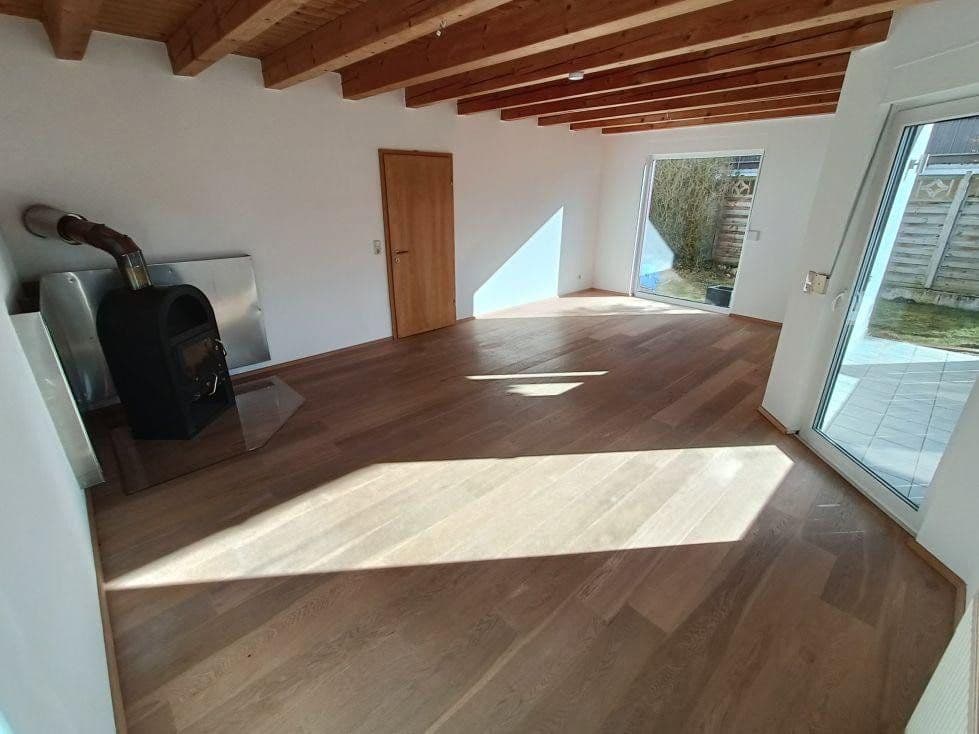 Prodej domu 117 m², pozemek 198 m², Pfaffenhofen, Bavorsko Prodej domu 117 m², pozemek 198 m², Pfaffenhofen, Bavorsko