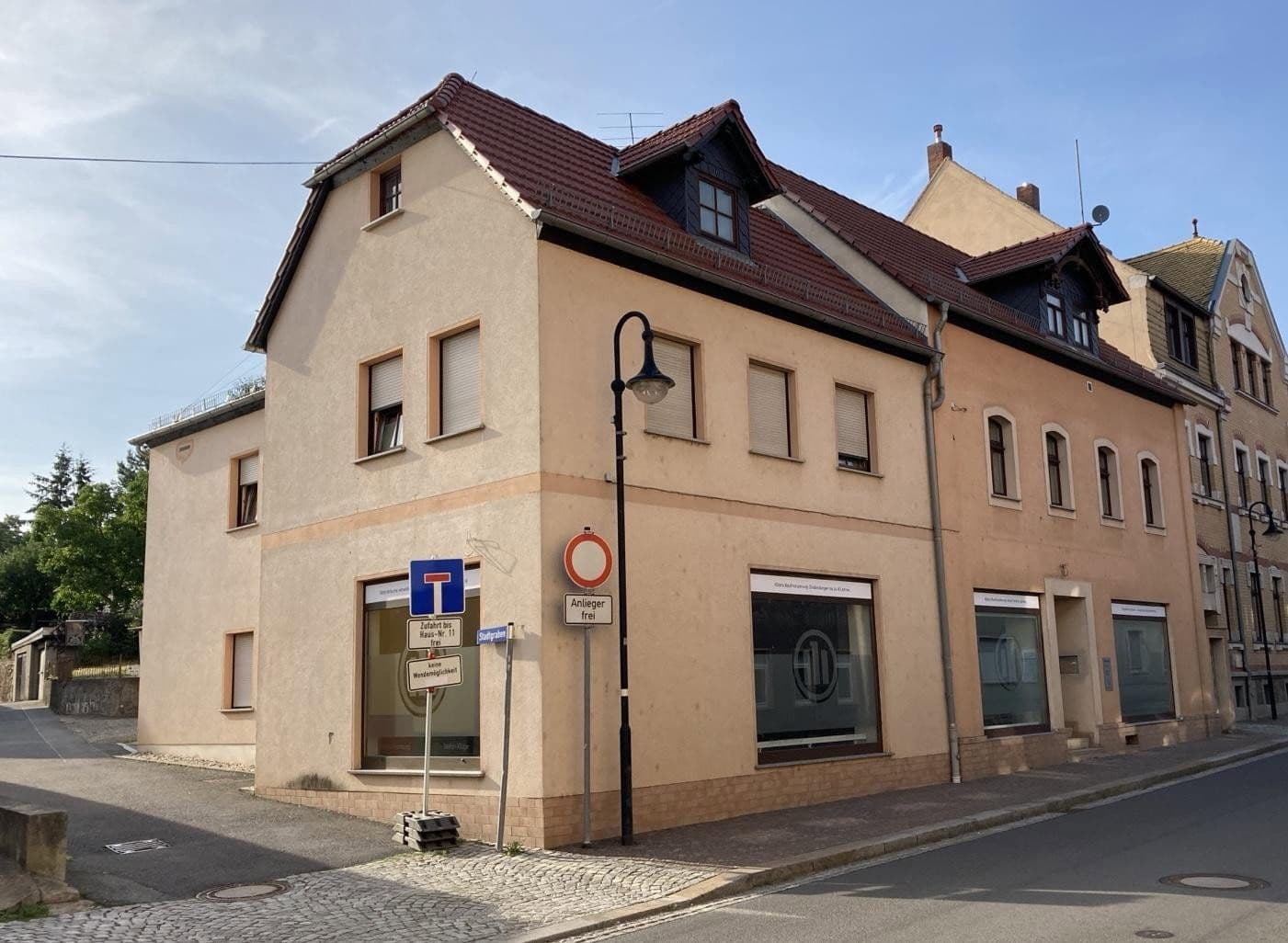 Prodej domu 371 m², pozemek 670 m², Bahnhofstraße 20 und 22, Dahlen, Sasko Prodej domu 371 m², pozemek 670 m², Bahnhofstraße 20 und 22, Dahlen, Sasko