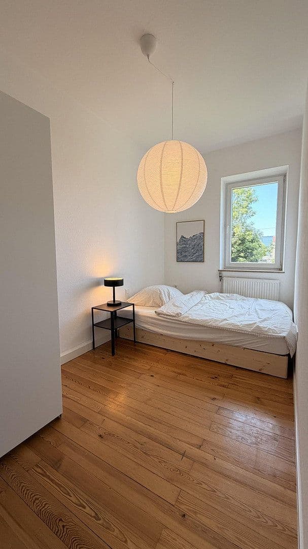 Pronájem bytu 2+1 44 m², Leipartstraße 14, München, Bavorsko Pronájem bytu 2+1 44 m², Leipartstraße 14, München, Bavorsko